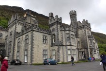 Please ignore all the cars and tourists. 