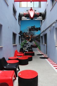 Amazing sports themed hostel, Bcnsporthostels